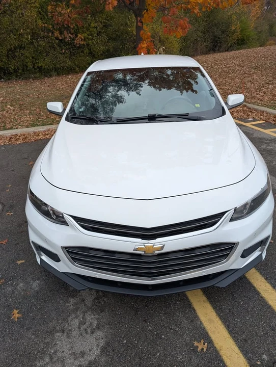 2018 Chevrolet Malibu - Image 10 of 16