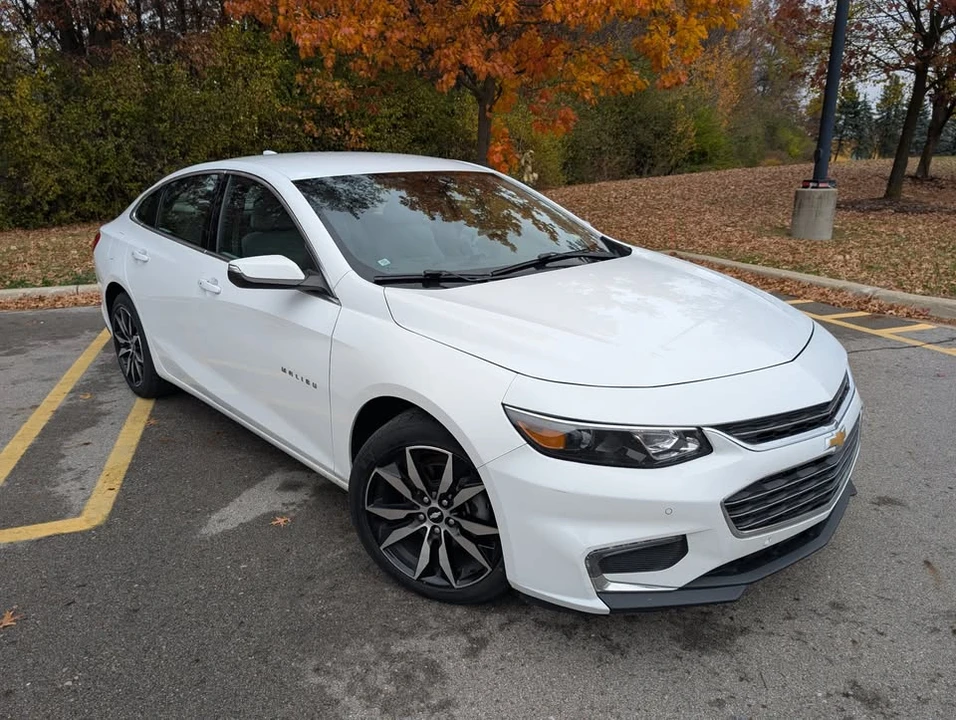 2018 Chevrolet Malibu - Image 2 of 16