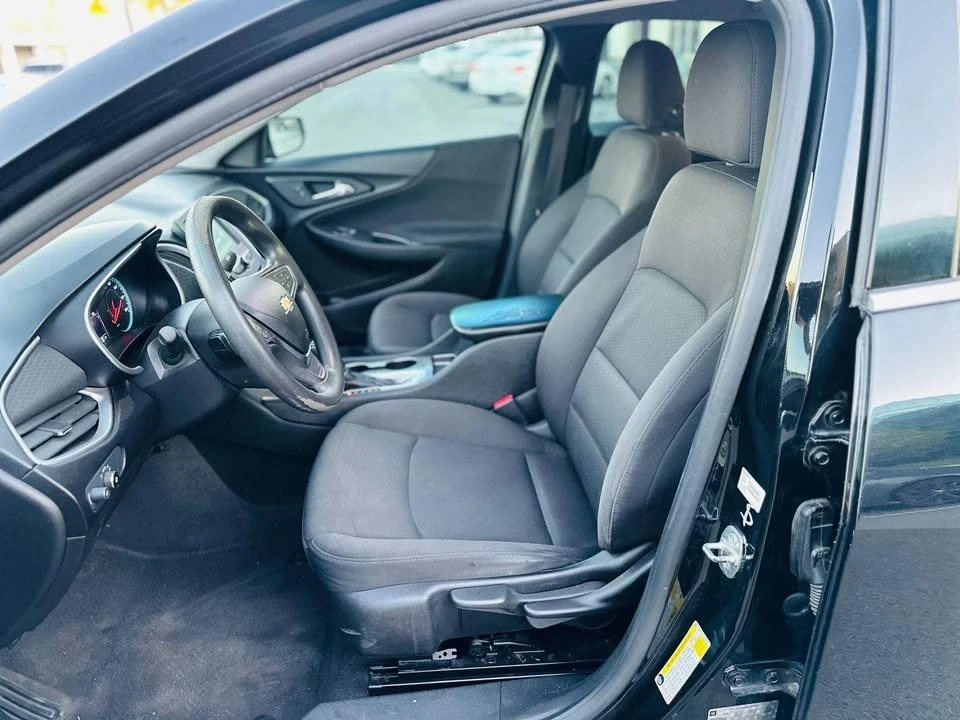 2018 Chevrolet Malibu - Image 5 of 18
