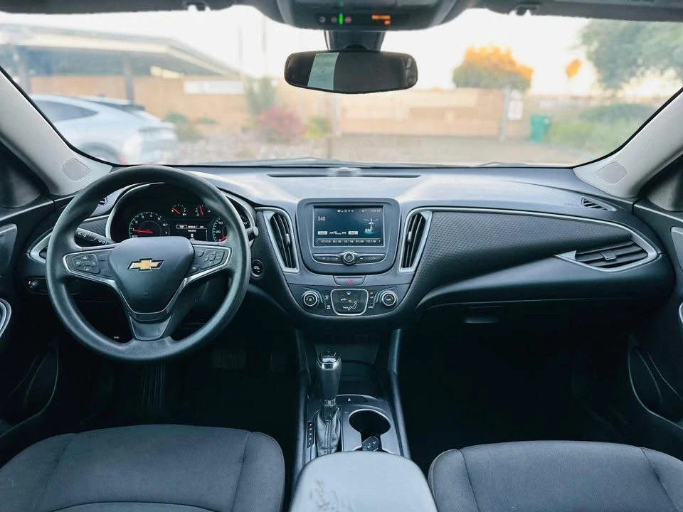 2018 Chevrolet Malibu - Image 11 of 18