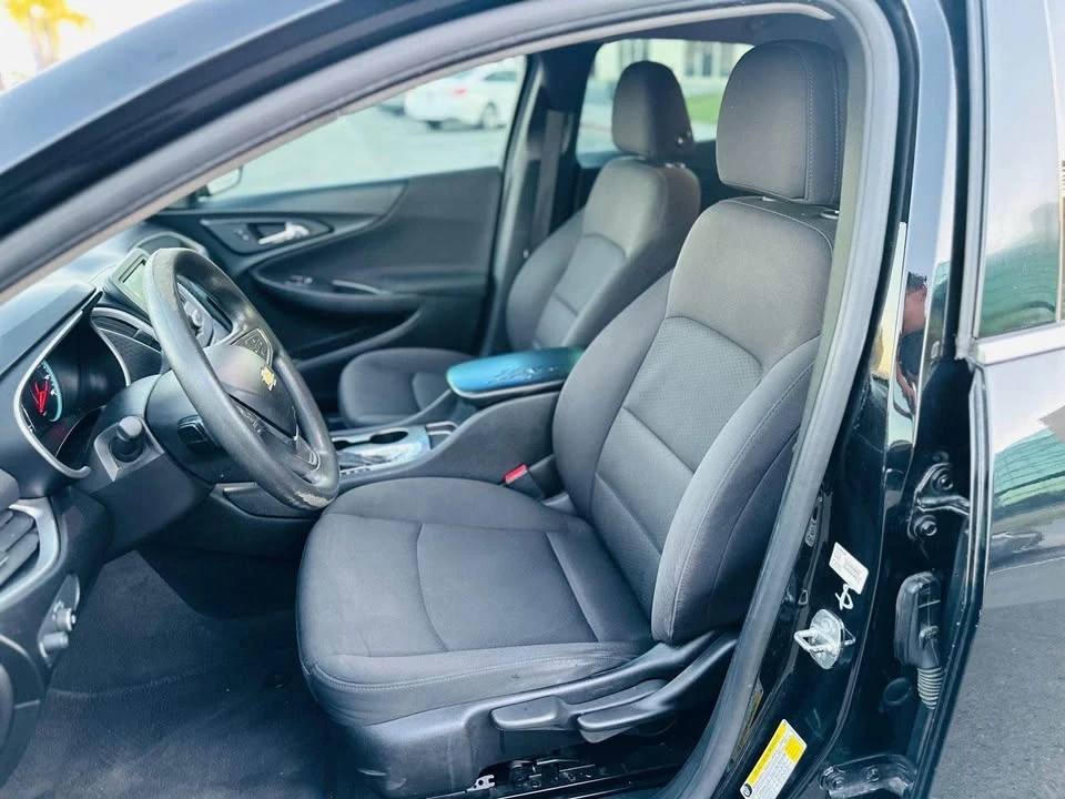 2018 Chevrolet Malibu - Image 6 of 18
