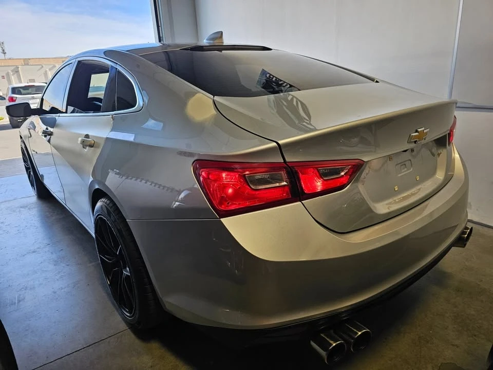 2018 Chevrolet Malibu - Image 9 of 10