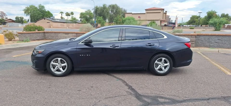 2018 Chevrolet Malibu - Image 3 of 8