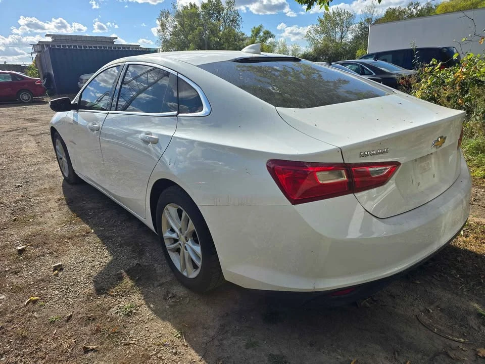 2018 Chevrolet Malibu - Image 4 of 5