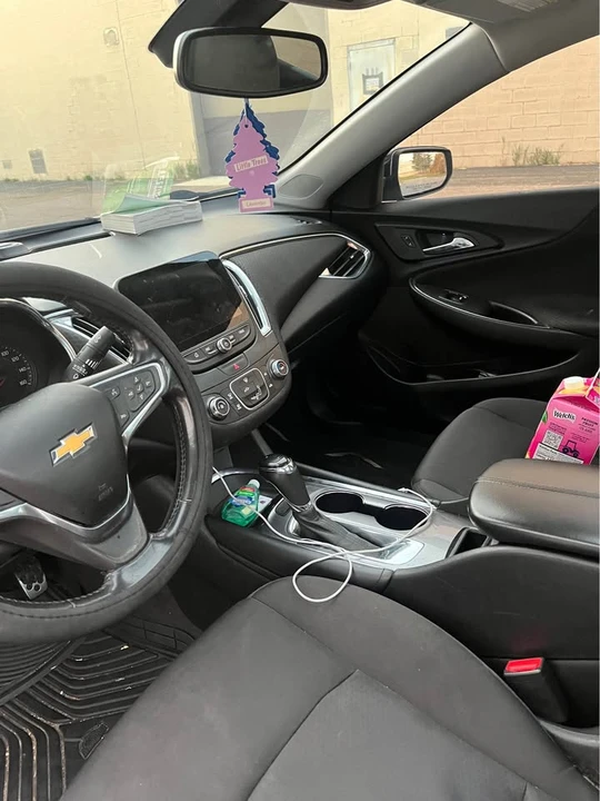 2018 Chevrolet Malibu - Image 9 of 9