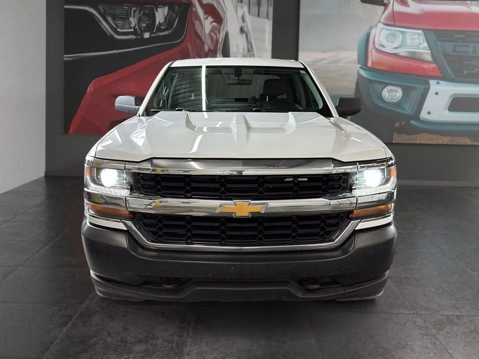 2018 Chevrolet Silverado 3rd Gen - Image 2 of 15