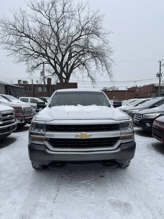 2018 Chevrolet Silverado 3rd Gen - Image 2 of 12