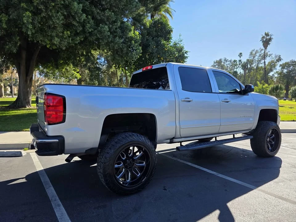 2018 Chevrolet Silverado 3rd Gen - Image 5 of 11