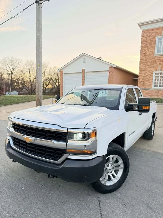 2018 Chevrolet Silverado 3rd Gen - Image 11 of 17