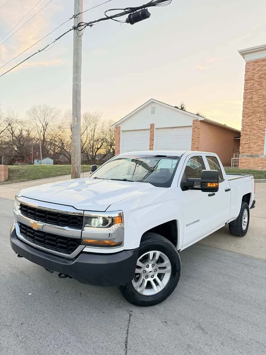 2018 Chevrolet Silverado 3rd Gen - Image 12 of 17