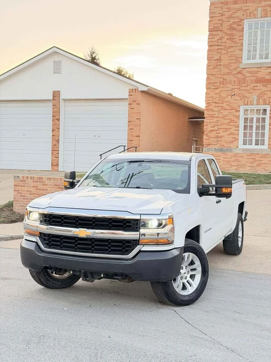 2018 Chevrolet Silverado 3rd Gen - Image 9 of 17