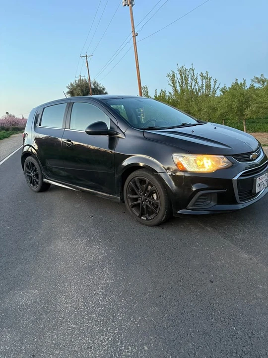 2018 Chevrolet Aveo/Sonic - Image 2 of 5