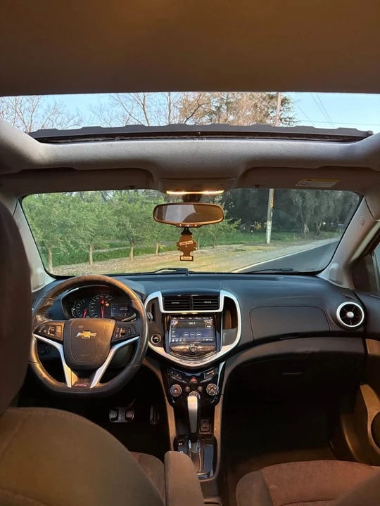 2018 Chevrolet Aveo/Sonic - Image 3 of 5