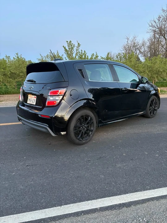 2018 Chevrolet Aveo/Sonic - Image 4 of 5