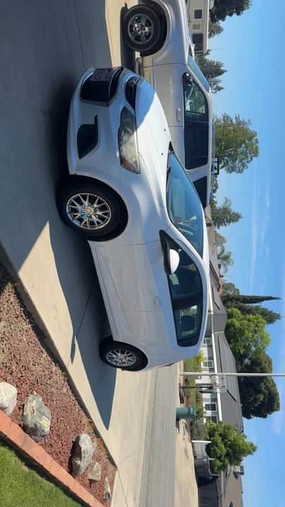 2018 Chevrolet Aveo/Sonic - Image 4 of 7