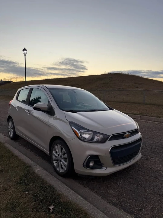2018 Chevrolet Spark - Image 2 of 10
