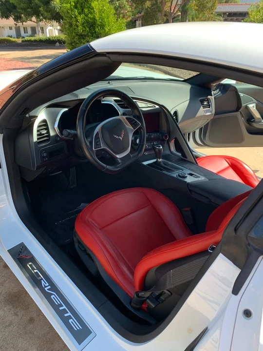 2018 Chevrolet Corvette C7 - Image 2 of 12