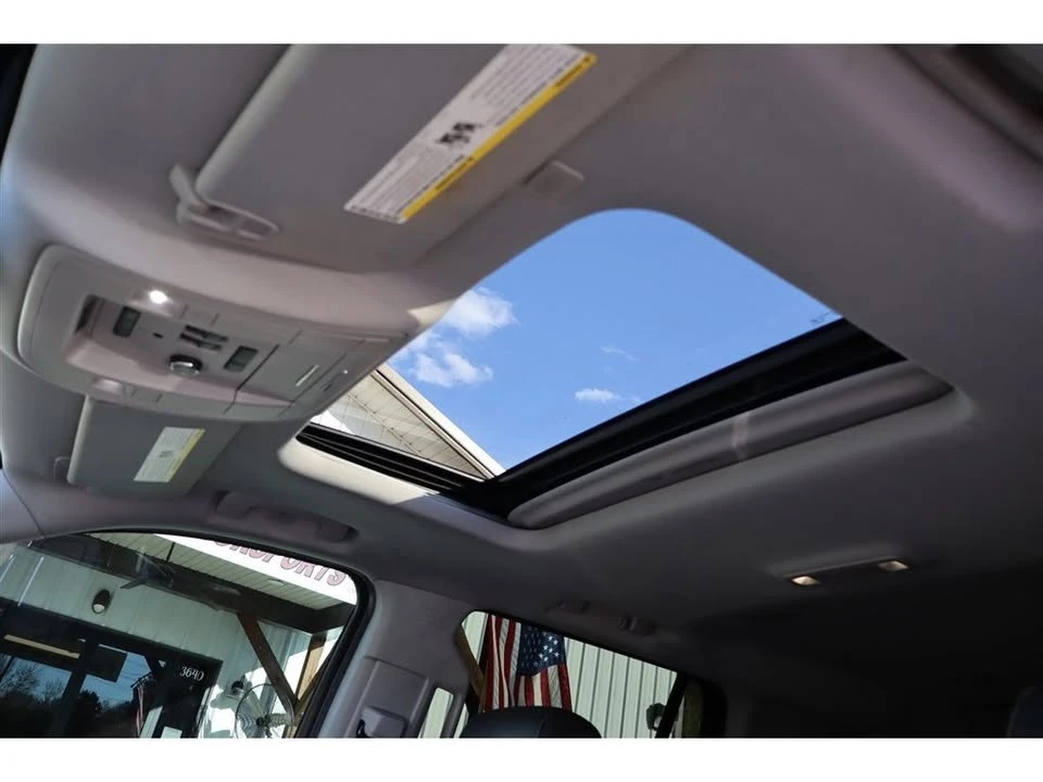 2018 Chevrolet Tahoe 4th Gen - Image 13 of 18