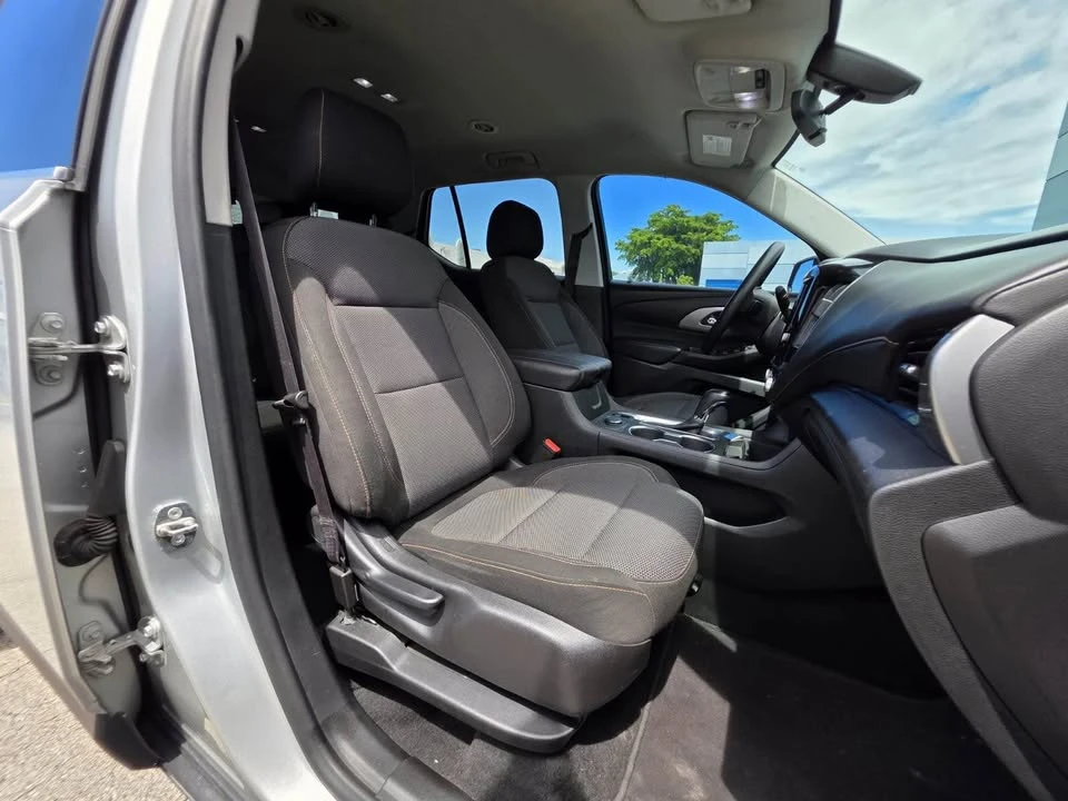 2018 Chevrolet Traverse - Image 4 of 10