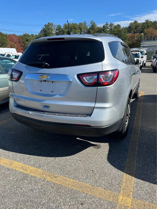 2018 Chevrolet Traverse - Image 6 of 14