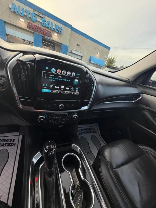 2018 Chevrolet Traverse - Image 12 of 20