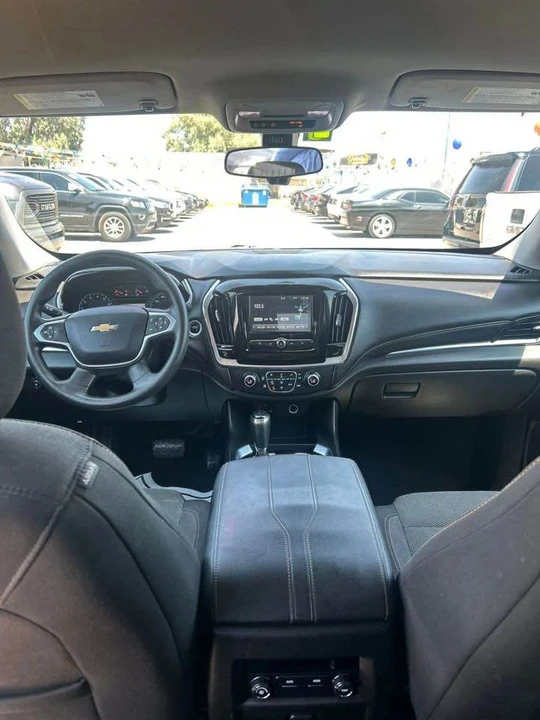 2018 Chevrolet Traverse - Image 5 of 9