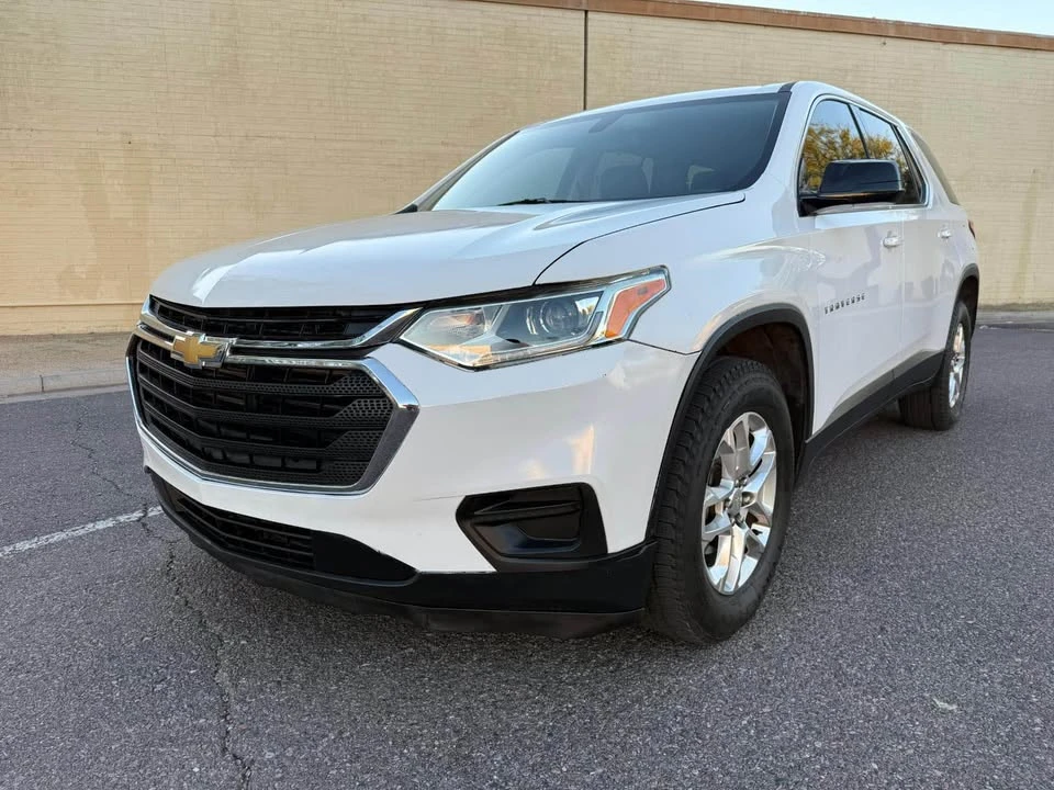 2018 Chevrolet Traverse - Image 2 of 12