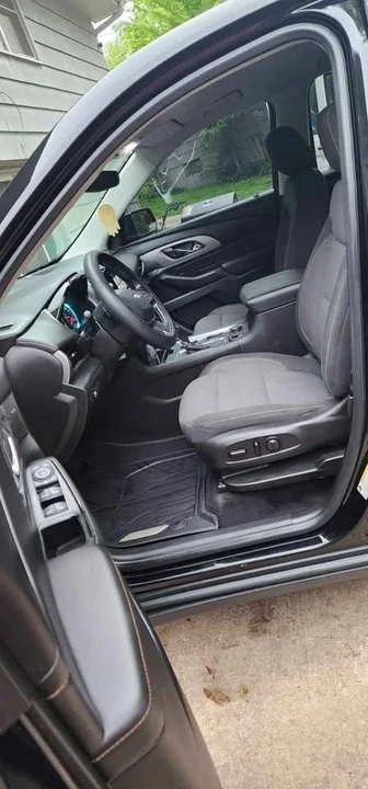 2018 Chevrolet Traverse - Image 5 of 12