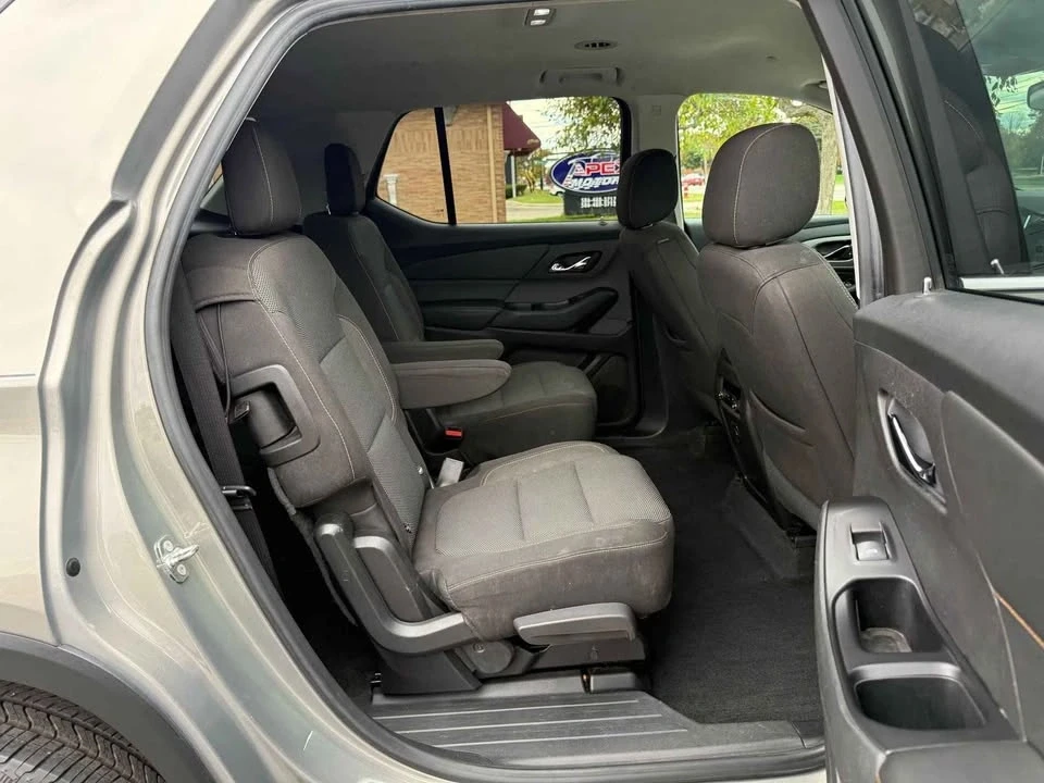 2018 Chevrolet Traverse - Image 12 of 20