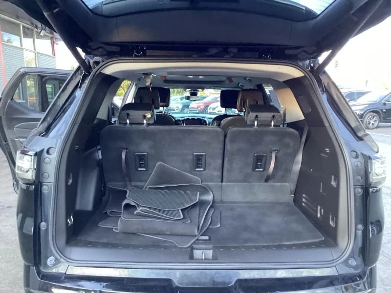 2018 Chevrolet Traverse - Image 10 of 17