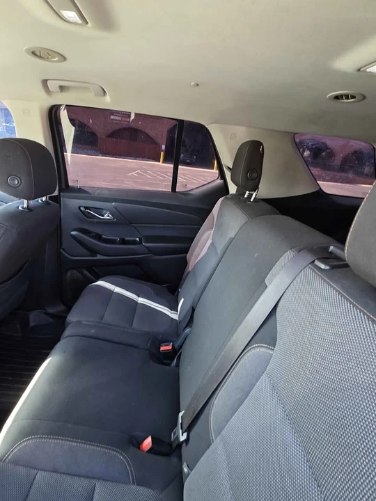 2018 Chevrolet Traverse - Image 5 of 10