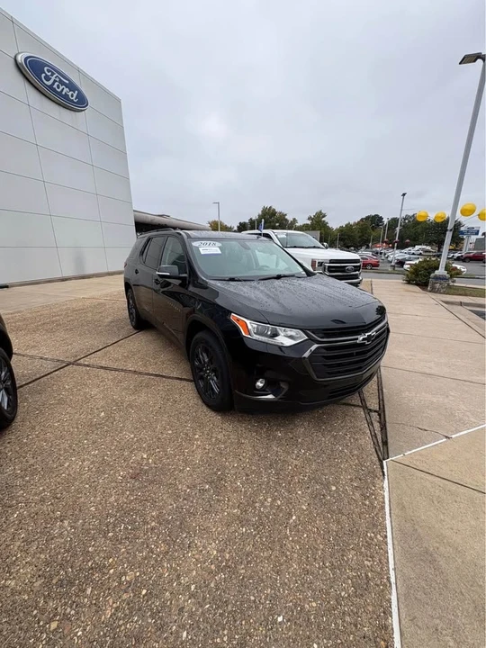 2018 Chevrolet Traverse - Image 2 of 9