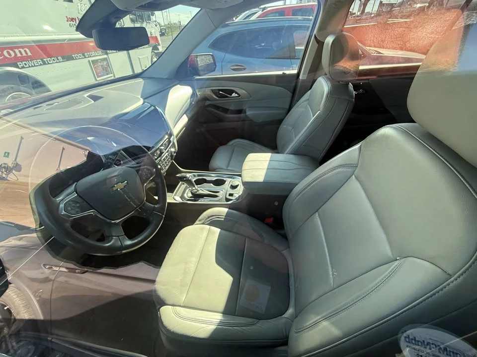 2018 Chevrolet Traverse - Image 3 of 4