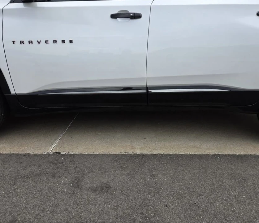 2018 Chevrolet Traverse - Image 9 of 17