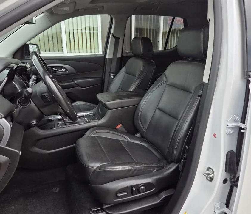 2018 Chevrolet Traverse - Image 16 of 17