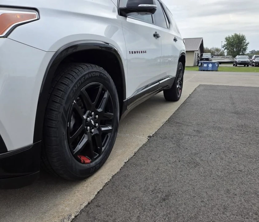 2018 Chevrolet Traverse - Image 3 of 17