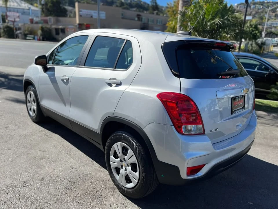 2018 Chevrolet Trax - Image 5 of 18
