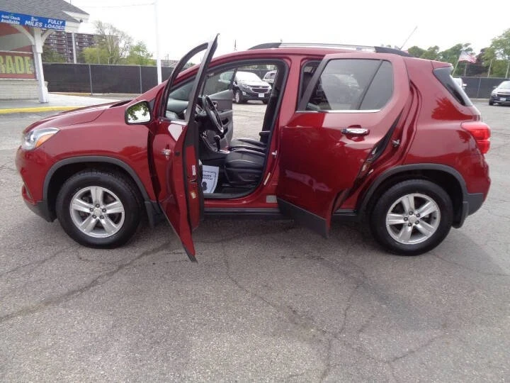 2018 Chevrolet Trax - Image 8 of 13