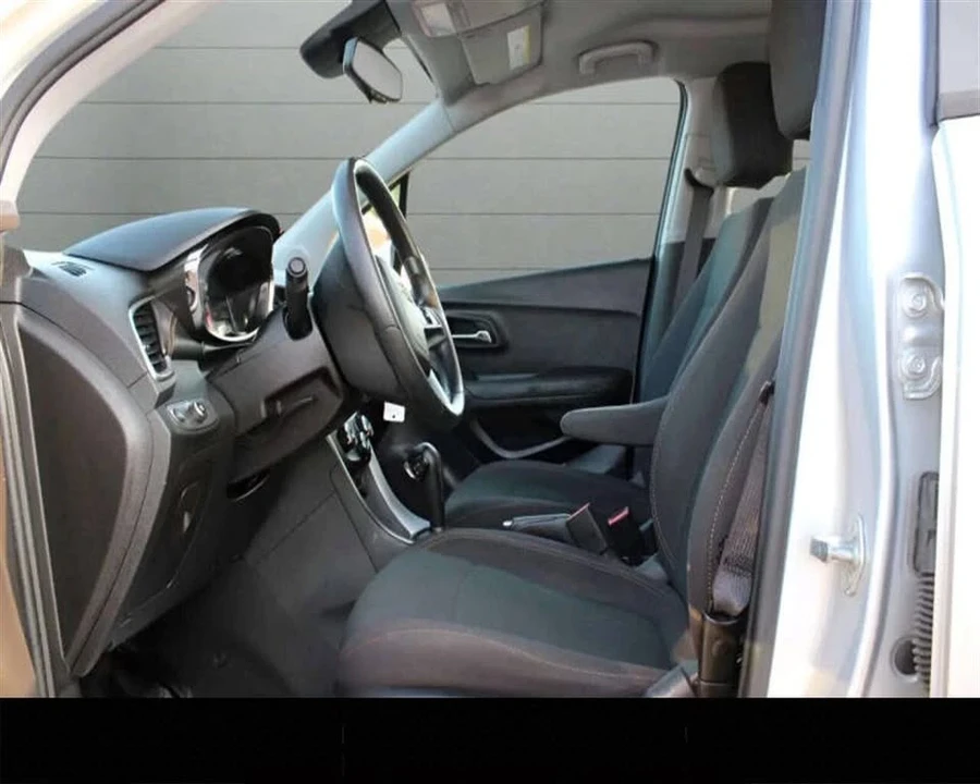 2018 Chevrolet Trax - Image 15 of 20