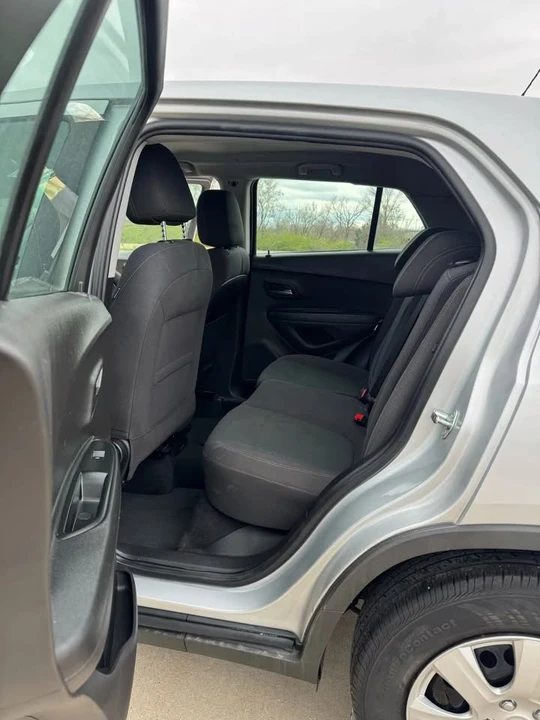 2018 Chevrolet Trax - Image 7 of 9