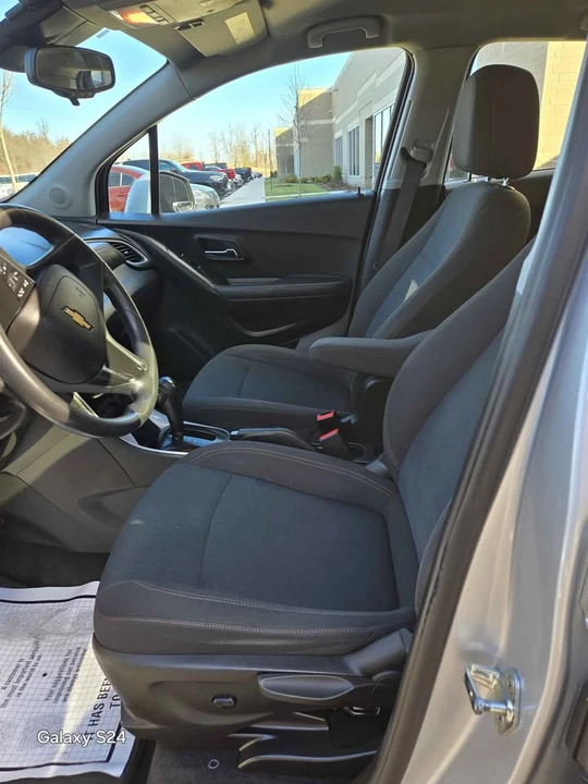 2018 Chevrolet Trax - Image 10 of 15