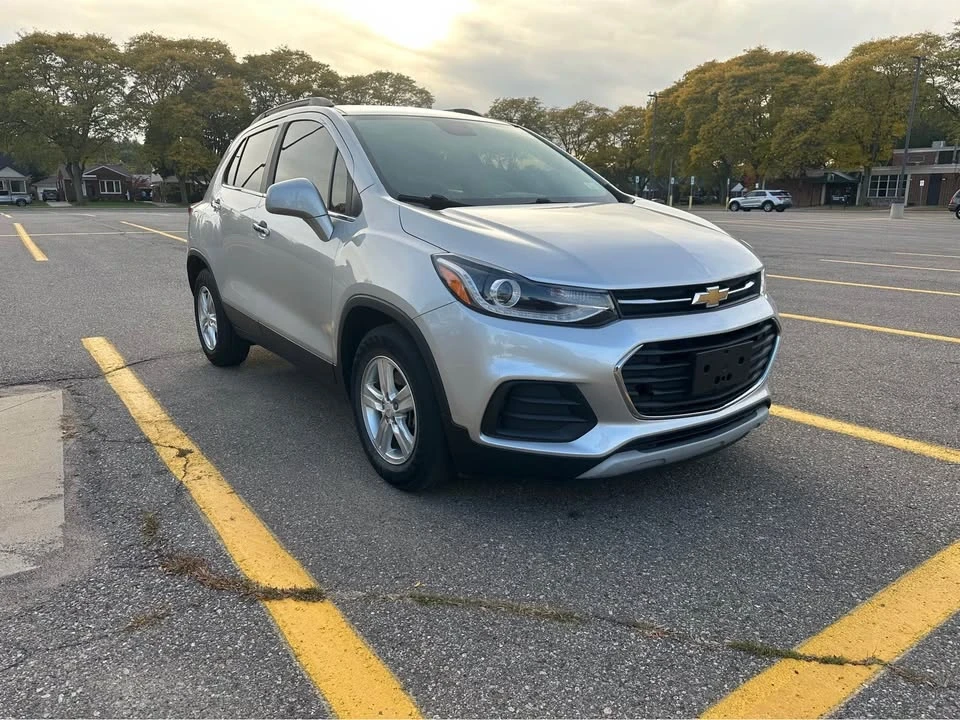 2018 Chevrolet Trax - Image 2 of 15