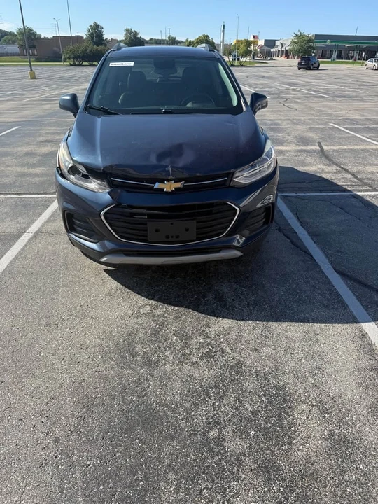 2018 Chevrolet Trax - Image 2 of 11