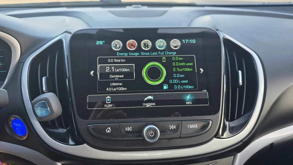 2018 Chevrolet Volt - Image 16 of 16
