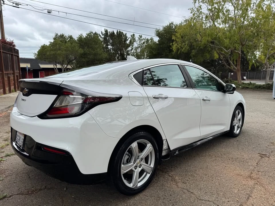 2018 Chevrolet Volt - Image 3 of 12