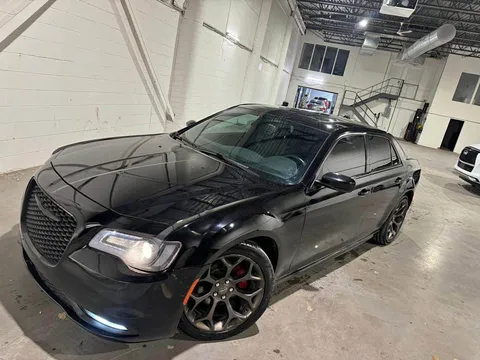 2018 Chrysler 300S