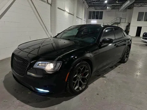 2018 Chrysler 300S