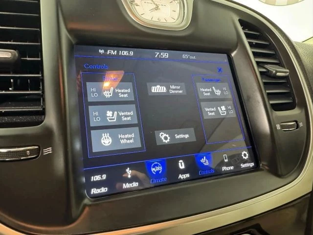 2018 Chrysler 300 (2005-2023) - Image 21 of 21