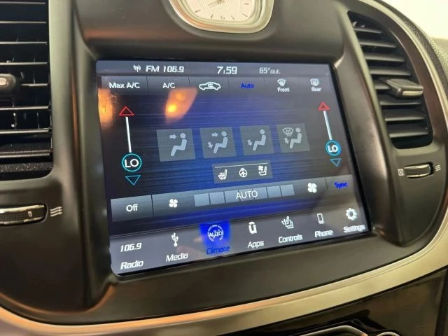 2018 Chrysler 300 (2005-2023) - Image 20 of 21
