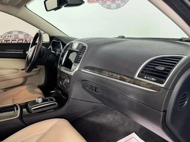 2018 Chrysler 300 (2005-2023) - Image 12 of 12